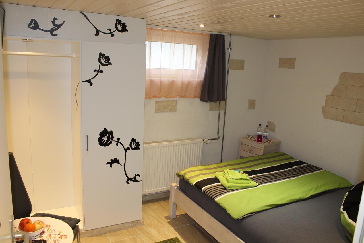Bed and Breakfast Schlicht & Einfach Traumhaft Unterkulm Exterior foto