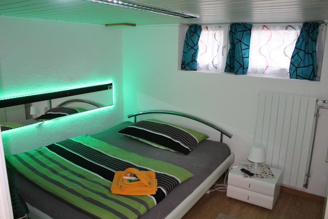 Bed and Breakfast Schlicht & Einfach Traumhaft Unterkulm Exterior foto