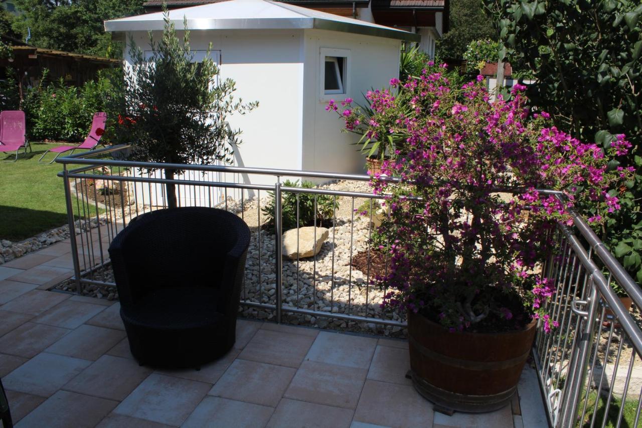 Bed and Breakfast Schlicht & Einfach Traumhaft Unterkulm Exterior foto